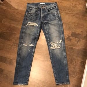 Moussy MV jeans sold out everywhere